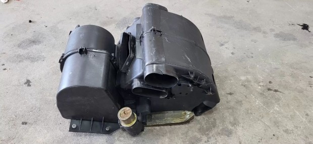 Ford Transit Tranzit MK7 06- F�t�sbox f�t�radi�tor radi�tor h�z 3356