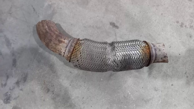 Ford Transit Tranzit MK7 06- Kipufog� rezon�torcs� flexibilis cs� 4420