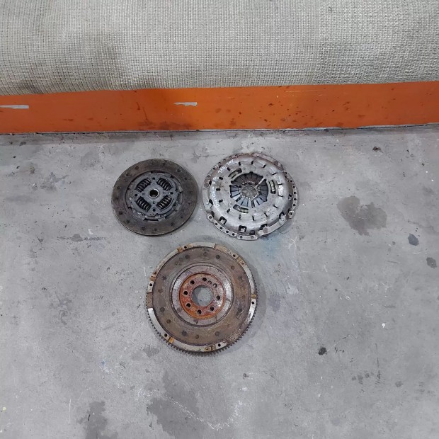 Ford Transit Tranzit MK7 06- Kuplung lendker�k szerkezet t�rcsa 1568