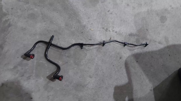 Ford Transit Tranzit MK7 06- Porlaszt�hoz visszafoly� r�solajcs� 8183