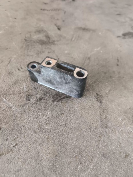 Ford Transit Tranzit MK7 06- Szerv� szerv�pumpa tart� konzol bak 3804