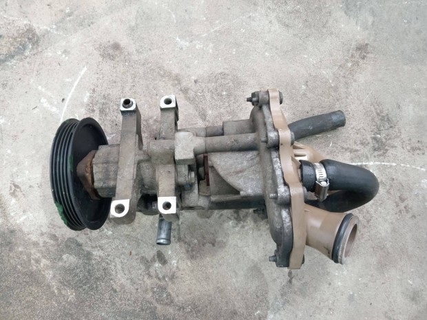 Ford Transit Tranzit MK7 06- Szervószivattyú szervópumpa vízpumpa 5517