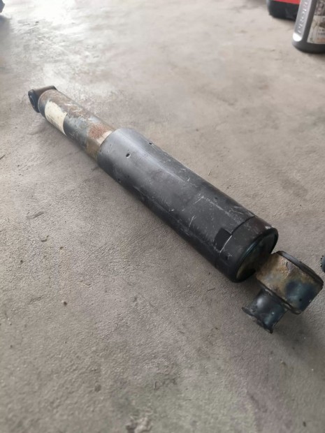 Ford Transit Tranzit MK7 H�ts� leng�scsillap�t� leng�s g�tl� 3845 3844