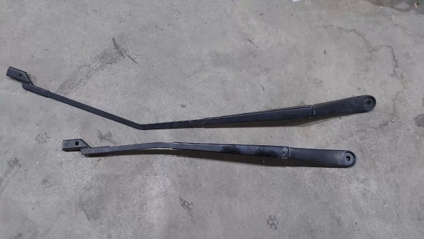 Ford Transit Tranzit MK8 14- Els� ablakt�rl�kar kar lap�t karok 9927