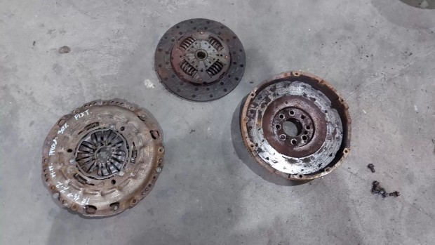 Ford Transit Tranzit MK8 14- Kuplung lendker�k szerkezet t�rcsa 8427