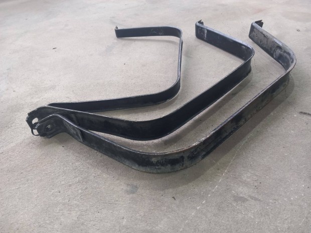 Ford Transit Tranzit Mk8 14- Üzemanyagtank tartály tartó pánt 9783