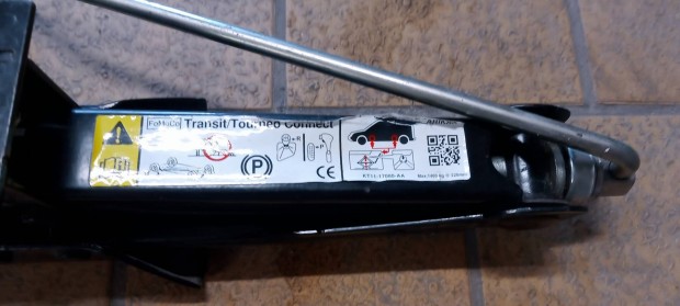 Ford Transit,Turneo,connect gyári emelő