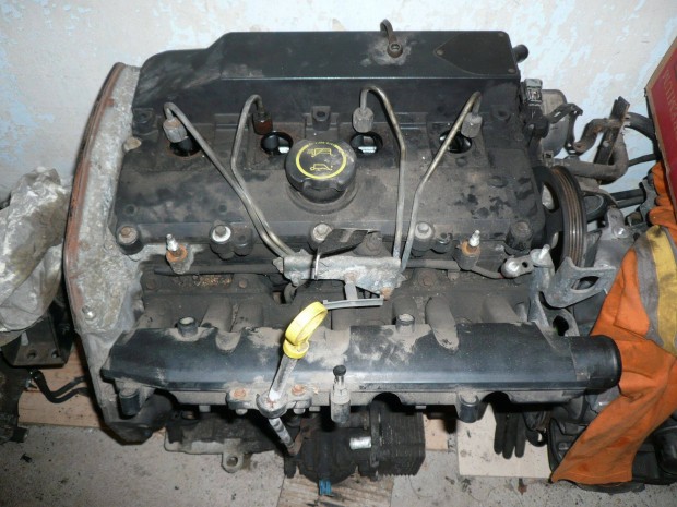 Ford Transit adagolós 2.0 Tddi motor hengerfej nélkül olcsón eladó