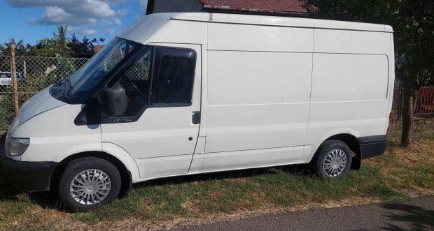 Ford Transit elad