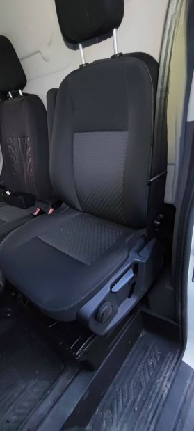 Ford Transit mk8 Jumbo bal első ülés fűthető