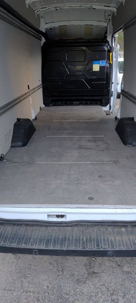 Ford Transit mk8 Jumbo raktér burkolat
