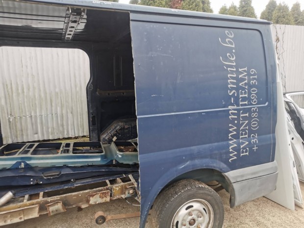 Ford Transit oldalfal sarok negyed hts sarved elad 