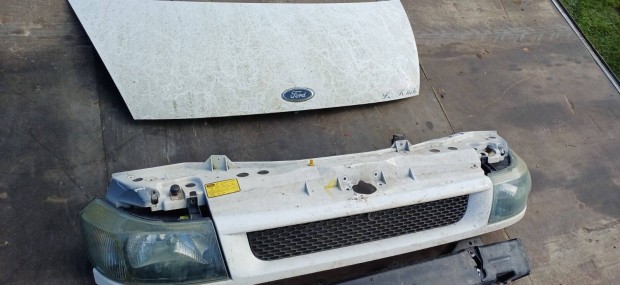 Ford Transit teljes eleje elad