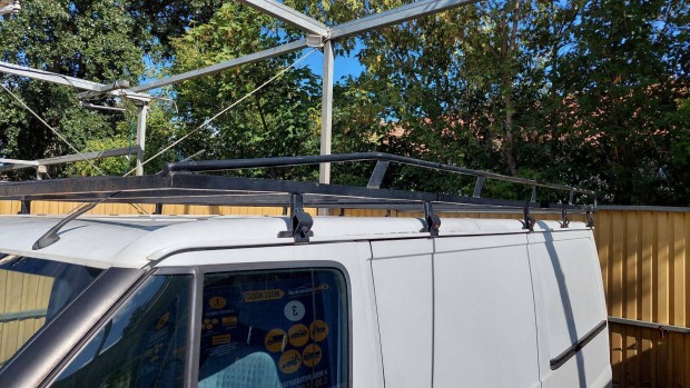 Ford Transit tetőcsomagtartó platform