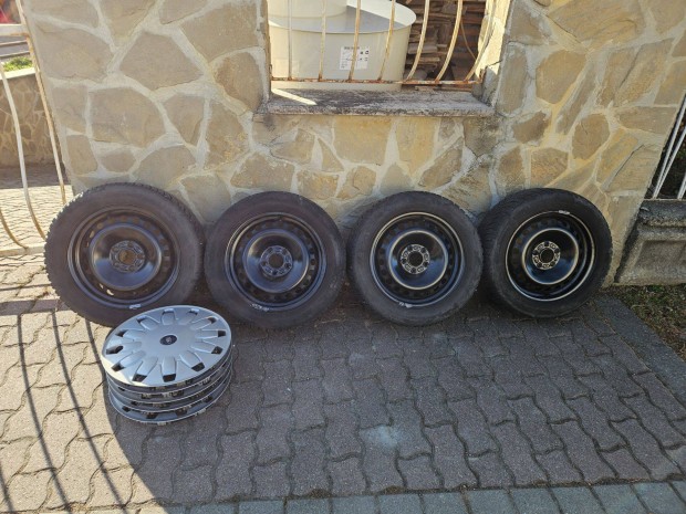 Ford Volvo 5x108 205/55R16 tlikerk szett Tpms szenzorral