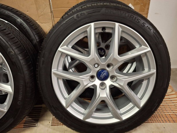 Ford Volvo gyri alufelni 18 j gumikkal
