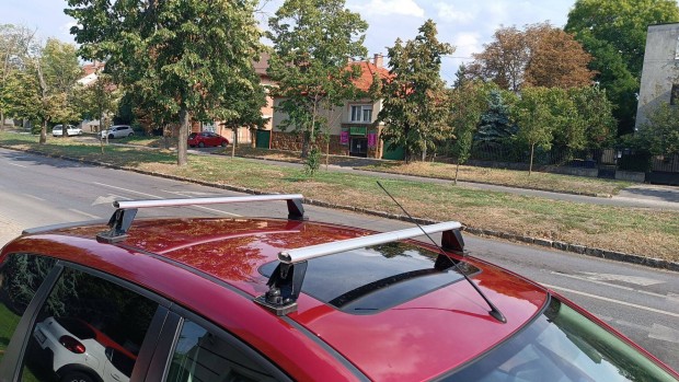 Ford, Fiat, Opel, SAAB, tetsn tet csomagtart kulcsaival elad
