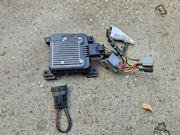 Ford, Volvo �zemanyag vez�rl� elad�