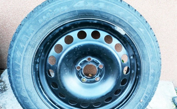 Ford aclfelni tligumival