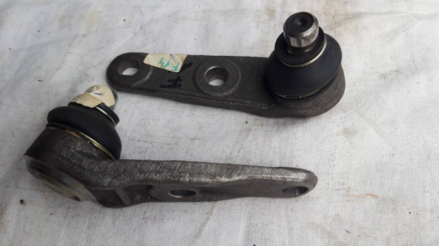 Ford alsó trapézgömbfej Escort és Orionhoz 2000ig db