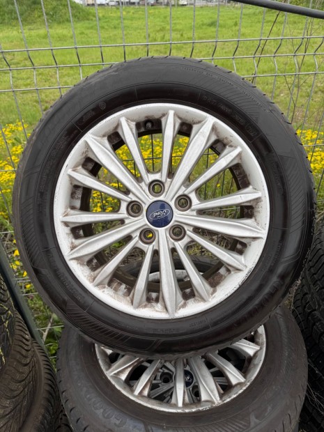 Ford alufelni 205/60r16 nyárigumival