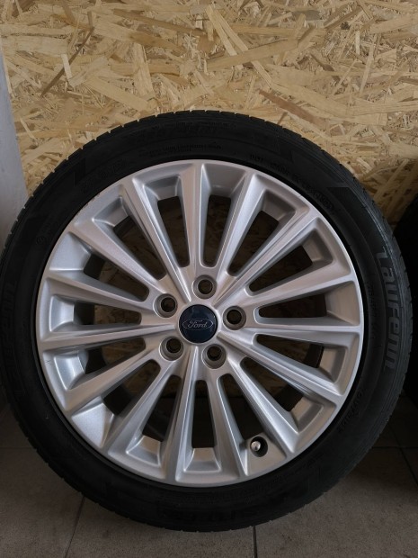 Ford alufelni R17 eladó!