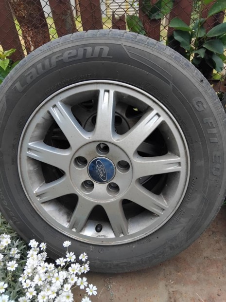 Ford alufelni nyári gumival eladó!