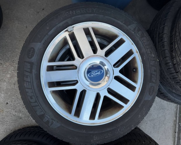 Ford alufelni szett nyri gumikkal 16", 5x108, ET52, 6.5J