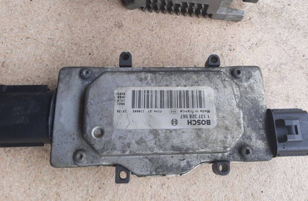 Ford c-max 1.6-1.5tdci htventiltor elektronika 12000.- mk2 2010-tl
