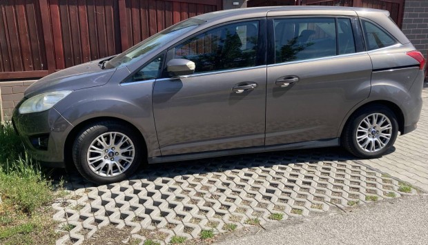 Ford c-max 1.6 dizel magasan felszerelt 7 ülés