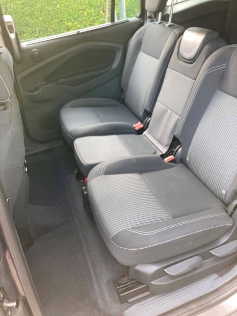 Ford c-max 1.6 dizel magasan felszerelt 7 ülés