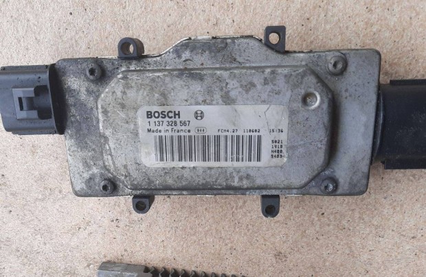 Ford c-max mk2 ventiltor elektronika 2.0 tdci 12000.- 2010-tl