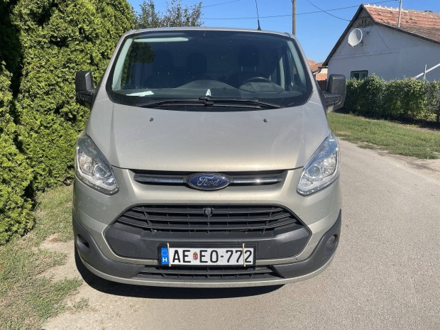 Ford custom elado! 