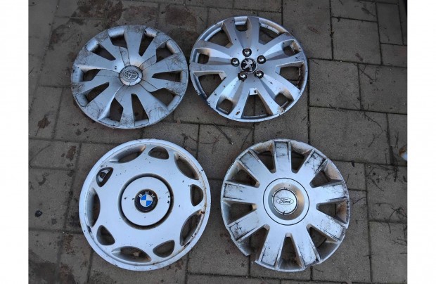 Ford d�szt�rcsa Peugeot t�rcsa BMW t�rcsa 4db