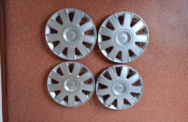 Ford dsztrcsa garnitra 15" gyri