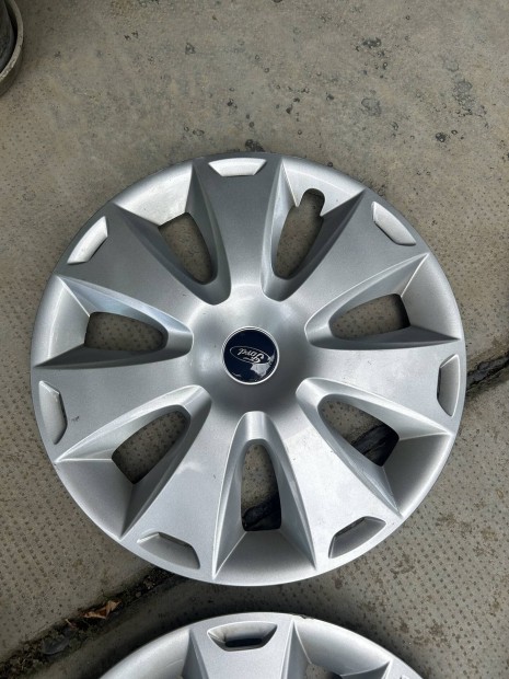 Ford disztárcsák 16.os