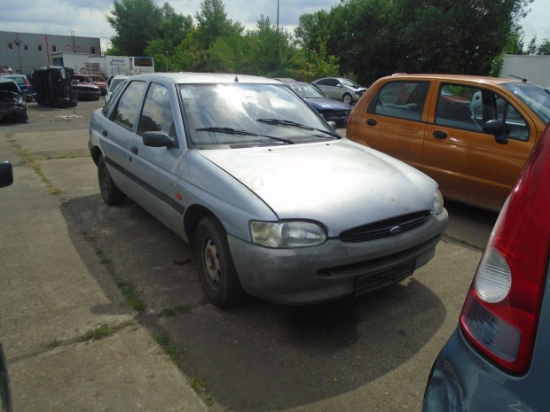 Ford escort 98