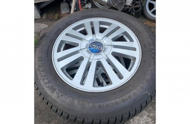 Ford felnigarnitúra gumival felni gumi 5x108