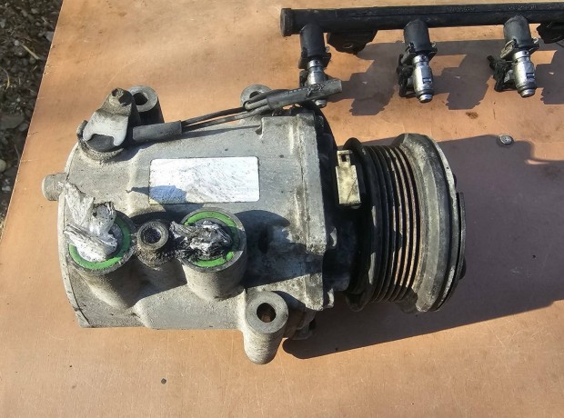 Ford fiesta 1.3 benzines klima kompresszor Klimakompreszor 8000