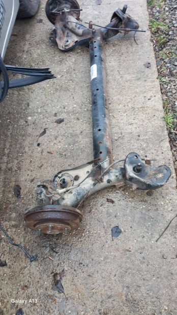 Ford fiesta Mk7 3-5 ajt�s 08-18-ig h�ts� h�d