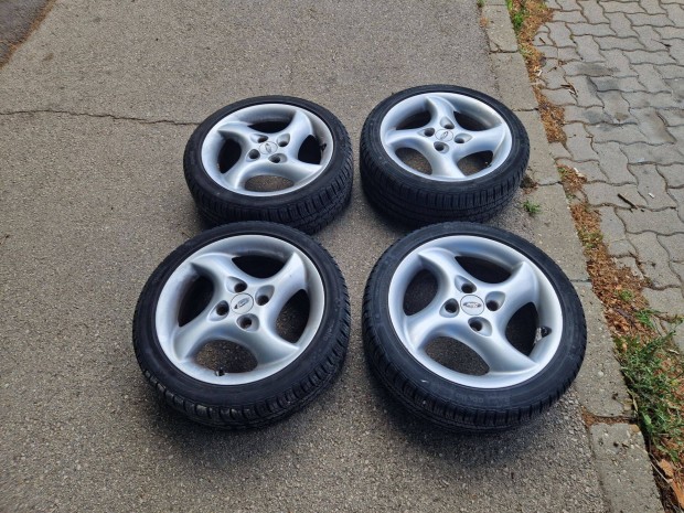 Ford fiesta alufelni, négyévaszakos gumival