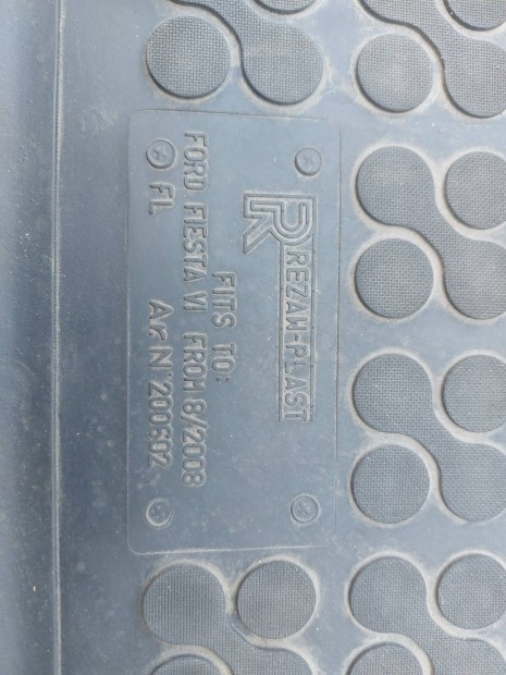 Ford fiesta gumiszőnyeg