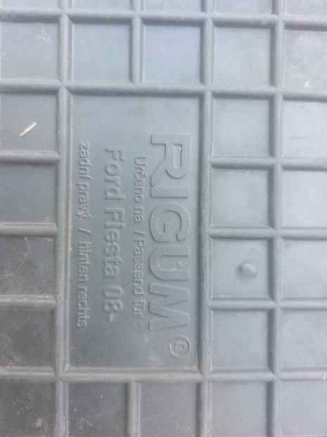 Ford fiesta gumisznyeg 