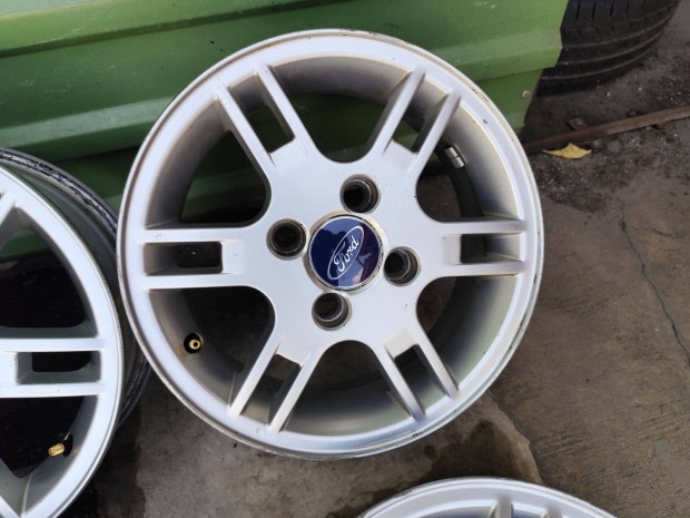 Ford fiesta gyri alufelni 4x108 14"