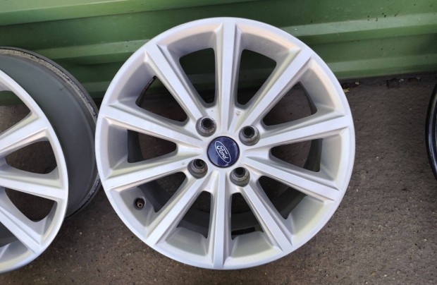Ford fiesta gyári alufelni 4x108 16"