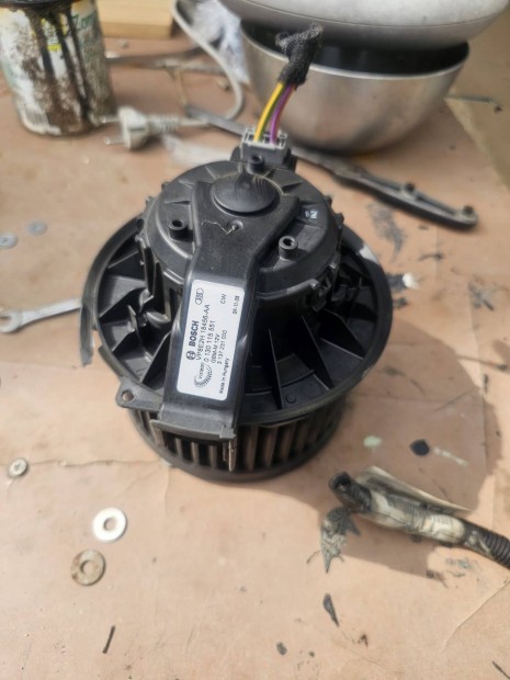 Ford fiesta mk6 fütés motor fütömotor 10000