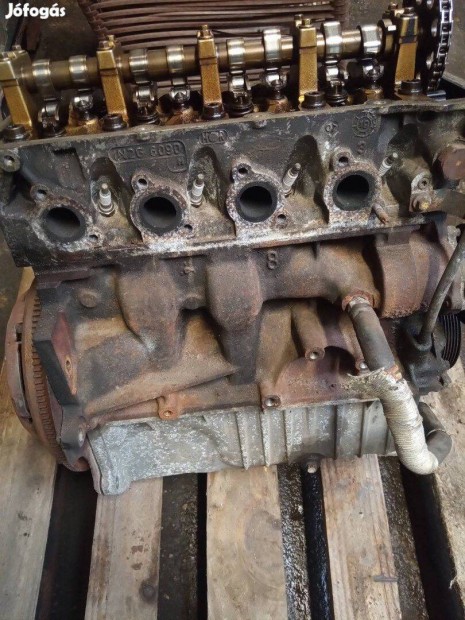 Ford fiesta mk6 hengerfej 1.3i