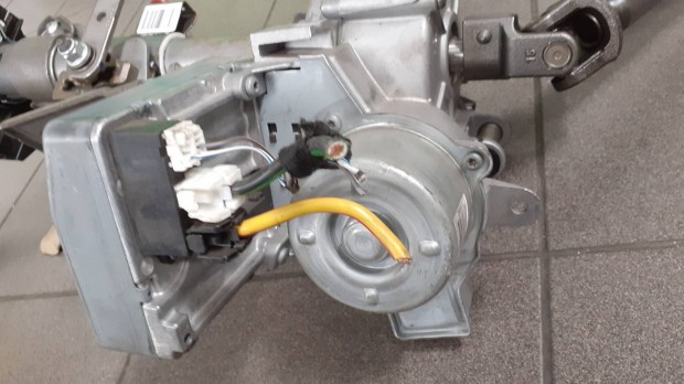 Ford fiesta szervokormny oszlop