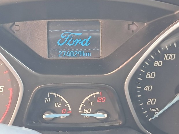 Ford focus 1.6Tdci Titánium eladó.