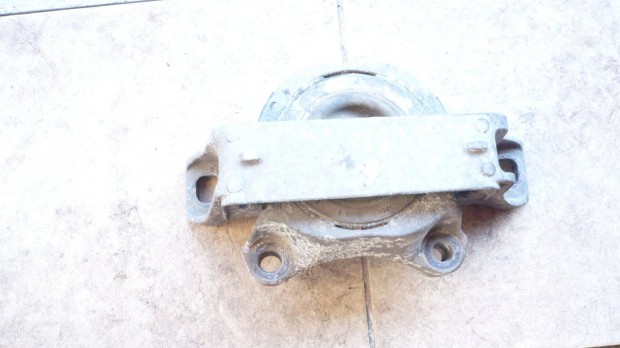 Ford focus 1.8-2.0 benzines motortartóbak 12000.- 2005-2011-ig!